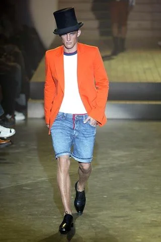 Look 10